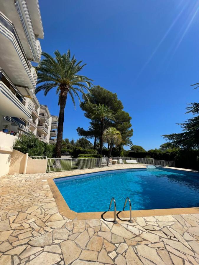 La Paisible Apartment Saint-Raphael  Luaran gambar